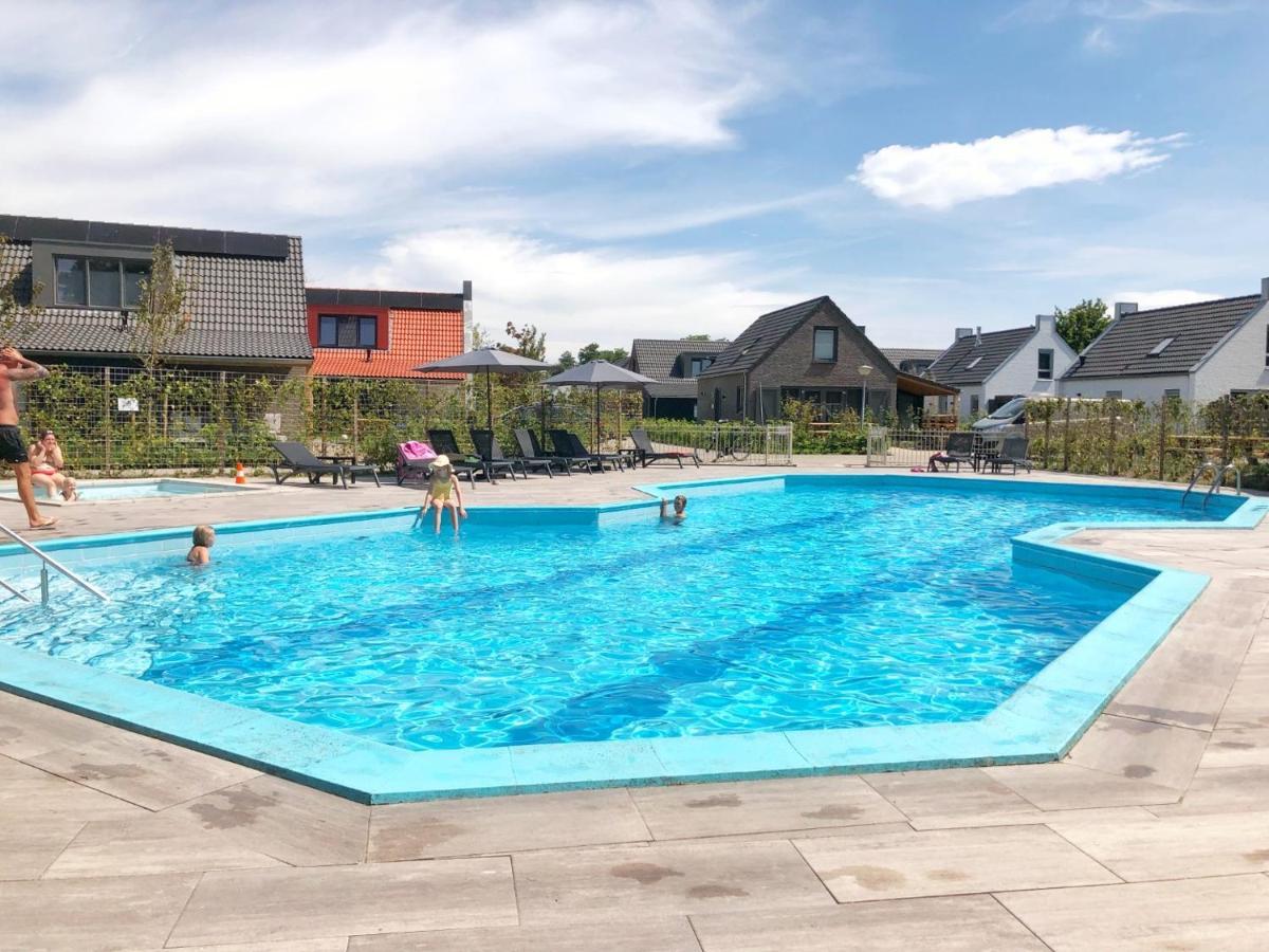 Chalet 556 Op Recreatiepark De Wielen Sint Maarten Esterno foto