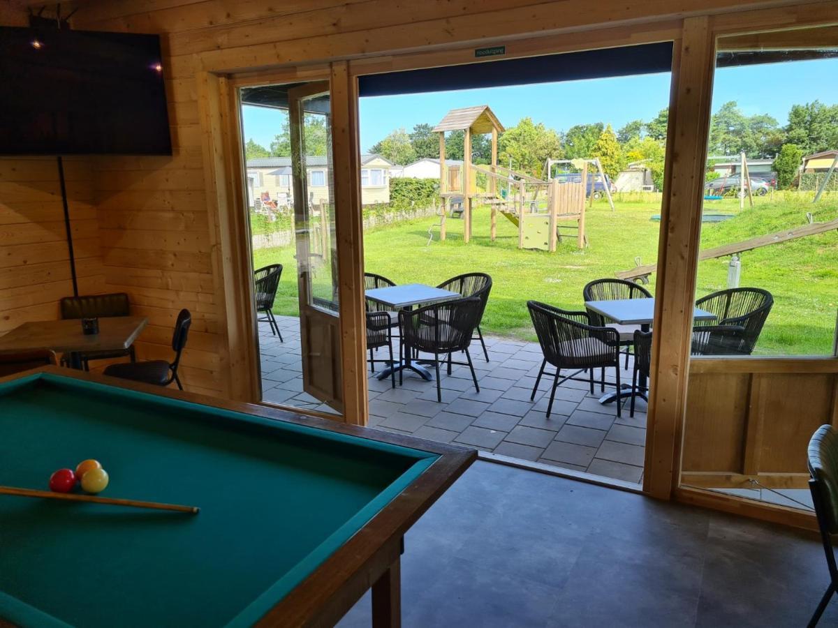 Chalet 556 Op Recreatiepark De Wielen Sint Maarten Esterno foto