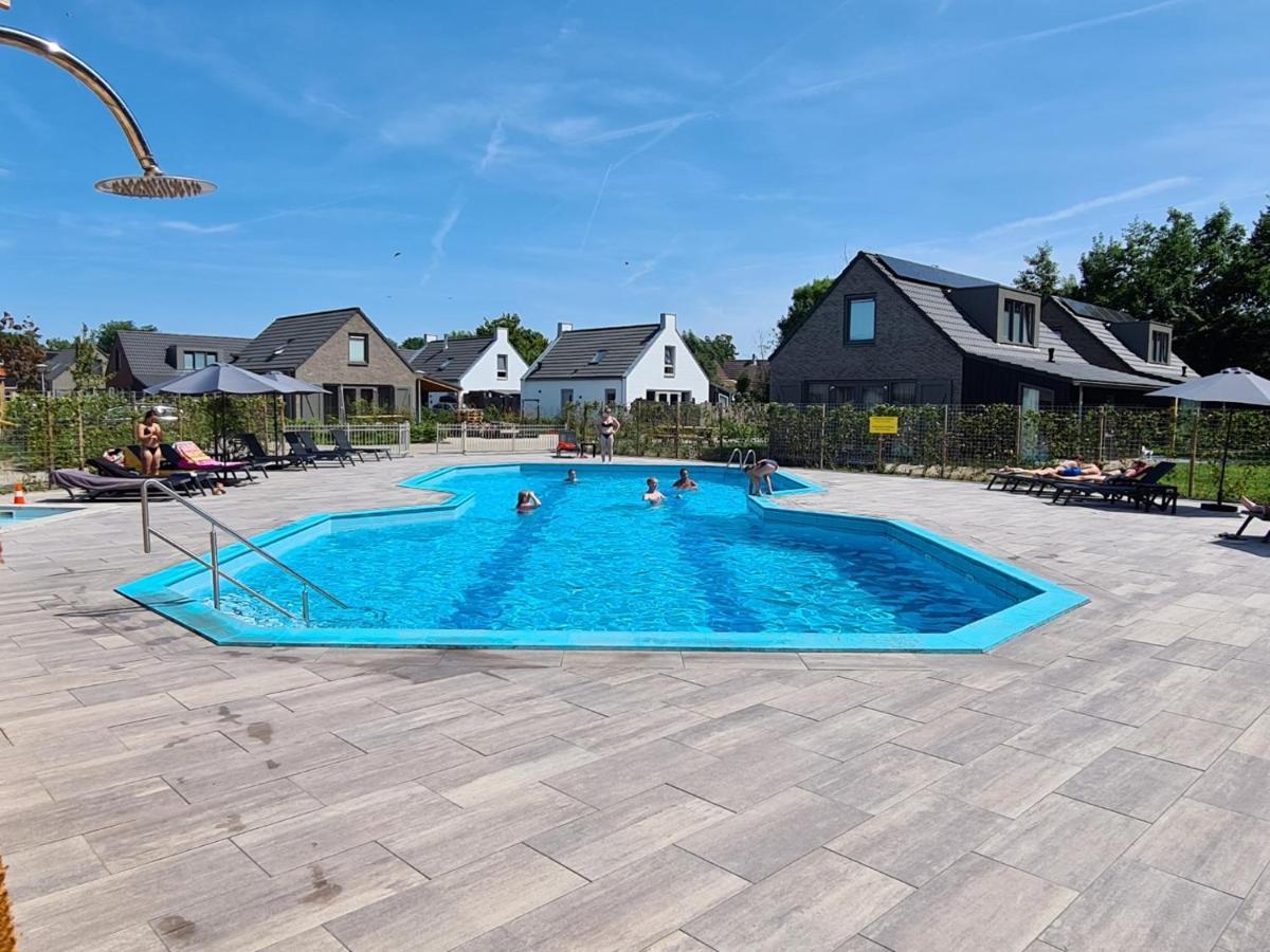 Chalet 556 Op Recreatiepark De Wielen Sint Maarten Esterno foto